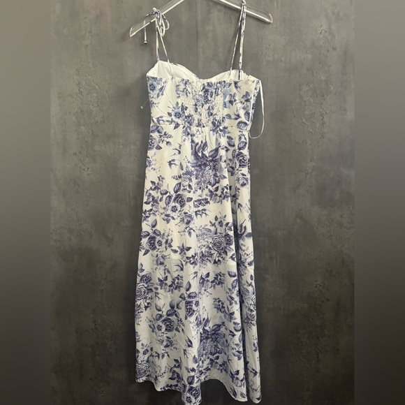 Petal & Pup Dresses & Skirts - PETAL & PUP AZELIA DRESS - BLUE FLORAL SIZE 8 B2903